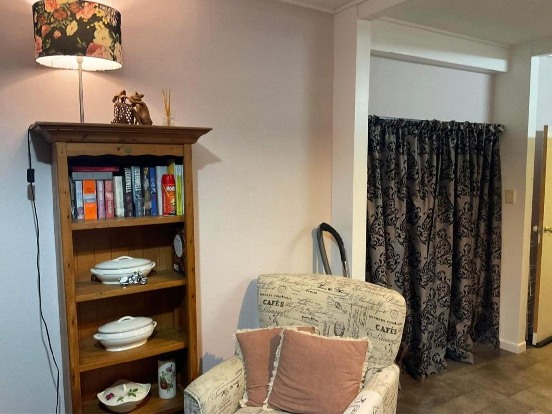 شقة Bungalow On Centre إنفيركارجِِيل المظهر الخارجي الصورة